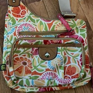 Lily bloom- multicolored crossover purse. With 5 pockets! Like new! Super cute!